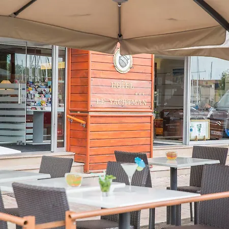 Le Yachtman Hotel 4*